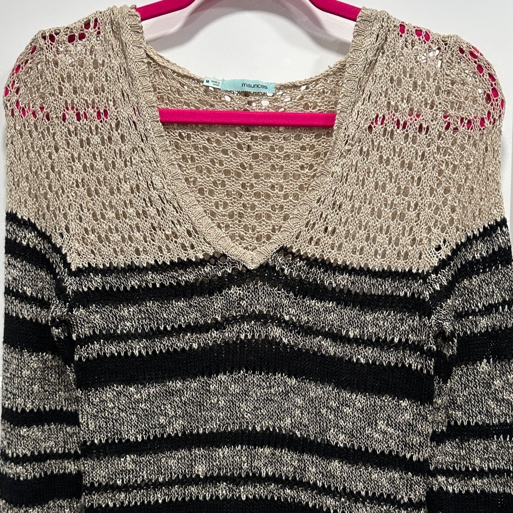 Striped Black and Tan Women's Sweater with Hoodie & Fringe Size Medium - Picture 3 of 8